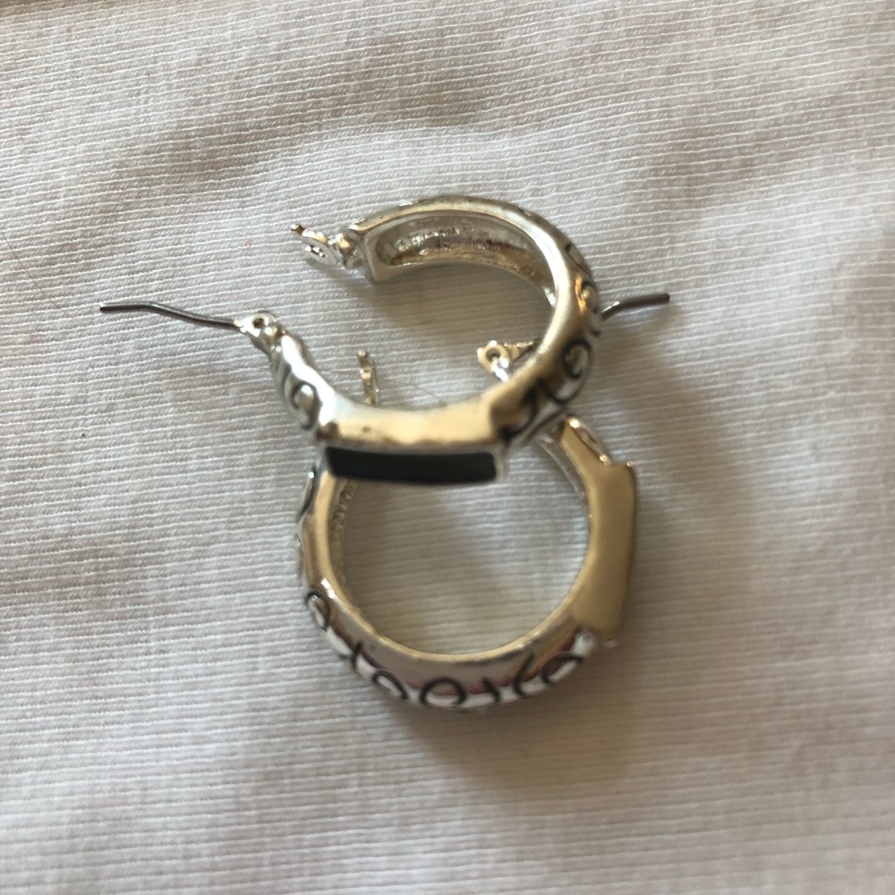 🚨2 for $5🚨 Silver Hoop Earrings
